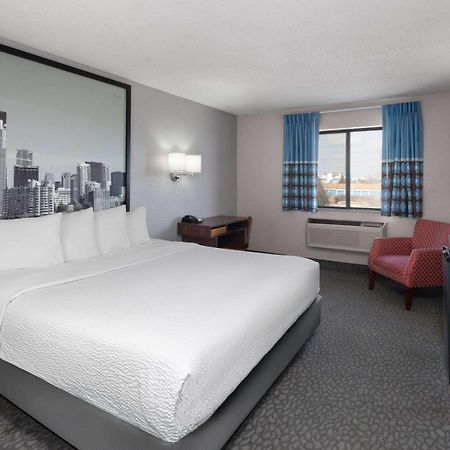 Super 8 By Wyndham Romeoville Bolingbrook Esterno foto