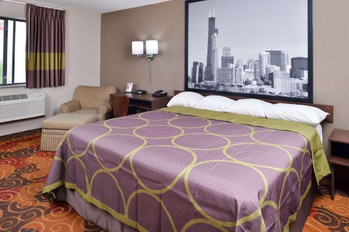 Super 8 By Wyndham Romeoville Bolingbrook Esterno foto