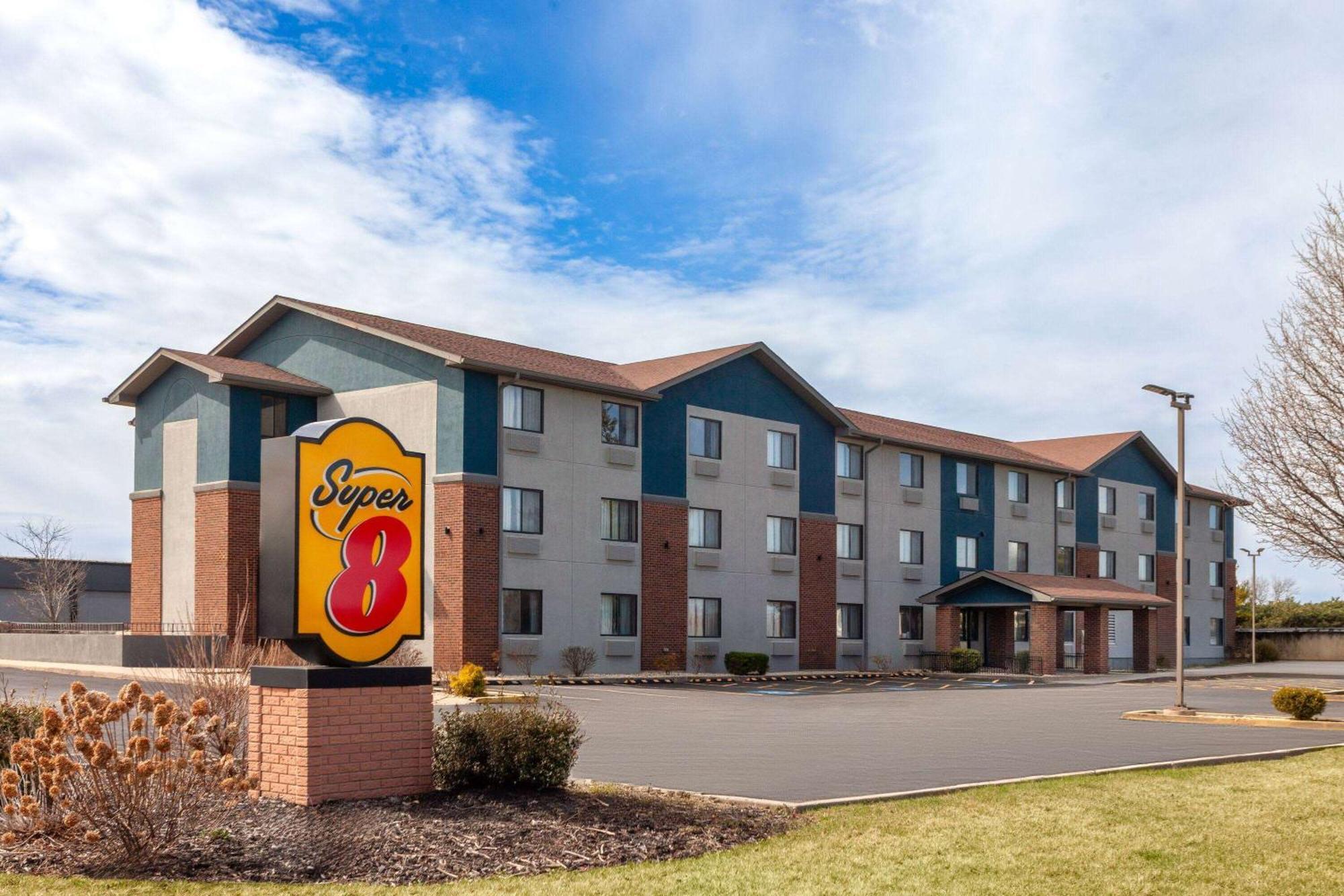 Super 8 By Wyndham Romeoville Bolingbrook Esterno foto